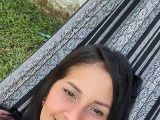 צ'אט וידאו ארוטי sexylatina74