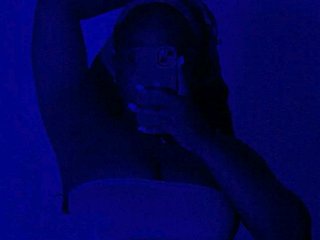 צ'אט וידאו ארוטי SexyLucc