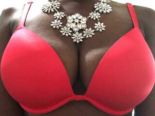 צ'אט וידאו ארוטי sexyambitions