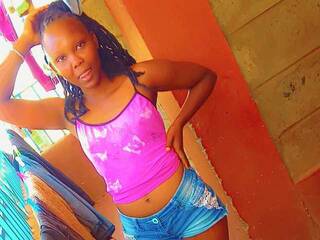 צ'אט וידאו ארוטי Sexyyposh