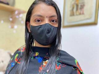 צ'אט וידאו ארוטי Shailanaya