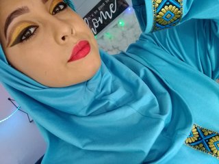 צ'אט וידאו ארוטי ShanaAmin