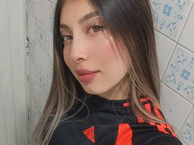 תמונה של הפרופיל Shannel-Cassie