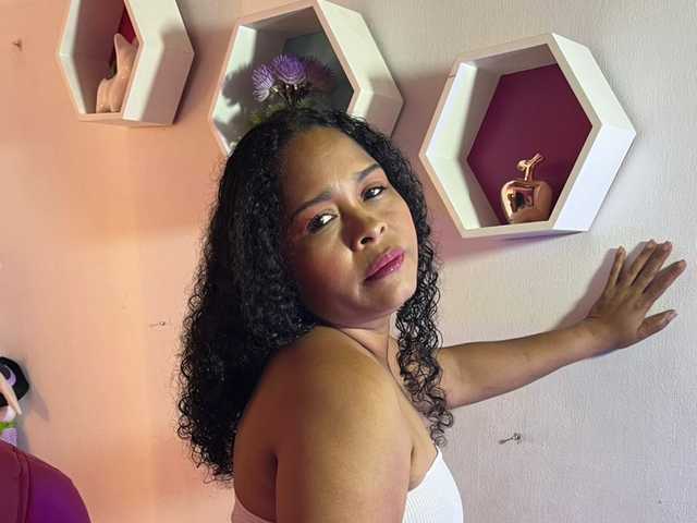 תמונה של הפרופיל SHAROM-ADAMS