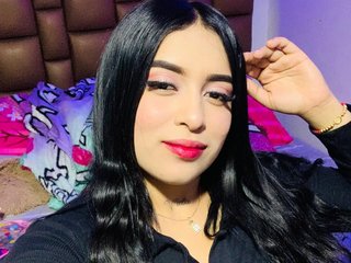 צ'אט וידאו ארוטי shary-hot