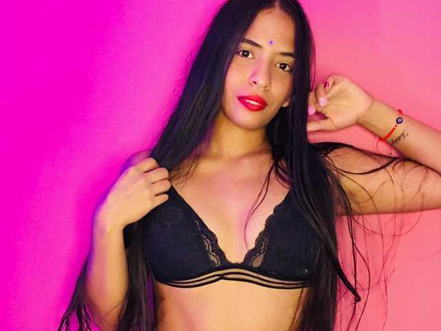 תמונה של הפרופיל Shay-mitchell