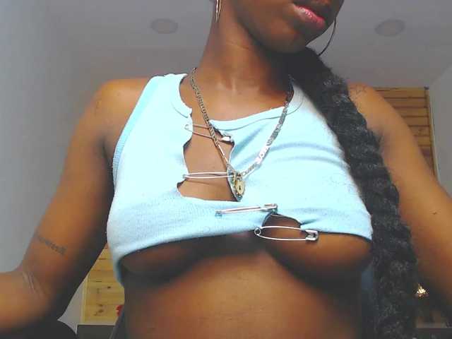 צילומי מסך משודרים ShaylaSexx