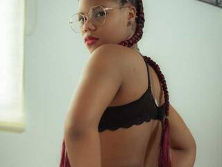 צ'אט וידאו ארוטי Shirleyzc