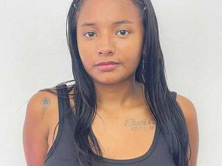 צ'אט וידאו ארוטי shuri-18