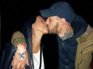 צ'אט וידאו ארוטי RocketRabbits