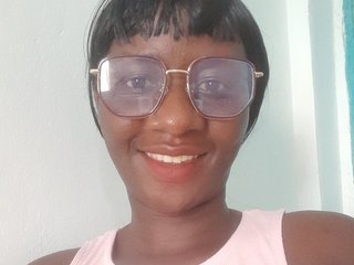 צ'אט וידאו ארוטי Silentqueen93