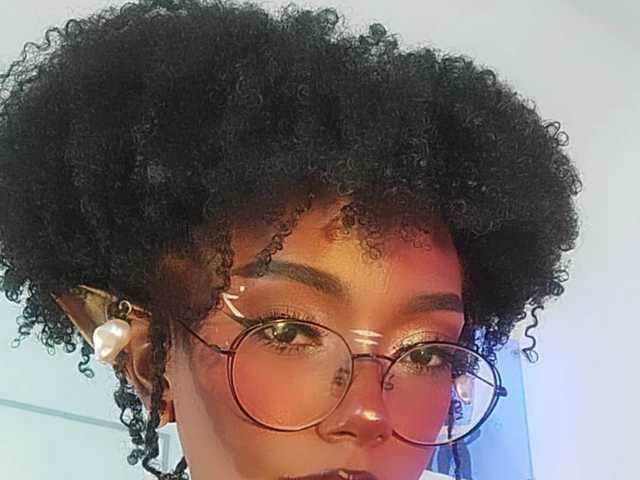 תמונה של הפרופיל Silverosequeen