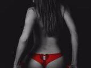 צ'אט וידאו ארוטי simonylex