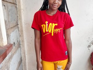 צ'אט וידאו ארוטי Simplegirl23