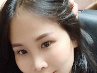 צ'אט וידאו ארוטי SimplyRose