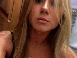 צ'אט וידאו ארוטי sitta