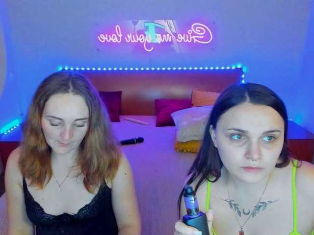 צילומי מסך משודרים SixNipples