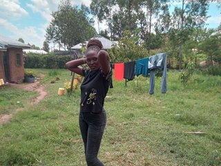 צ'אט וידאו ארוטי Skinny-ebonny