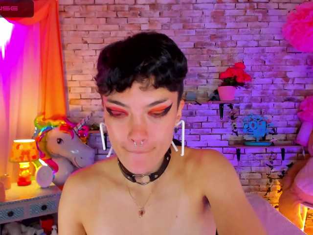 צילומי מסך משודרים skinpeach