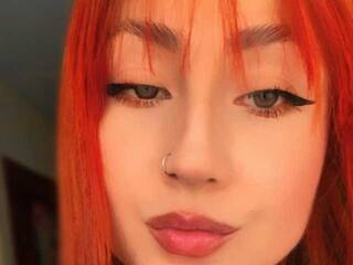 צ'אט וידאו ארוטי skylergray