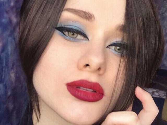 תמונה של הפרופיל smallwitch