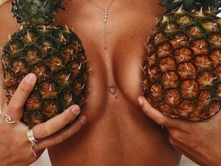צ'אט וידאו ארוטי SmokedBabe