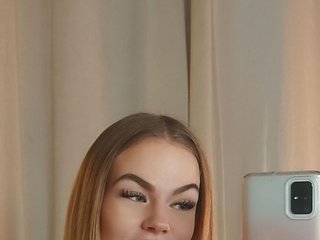 צ'אט וידאו ארוטי SnowwBarbie