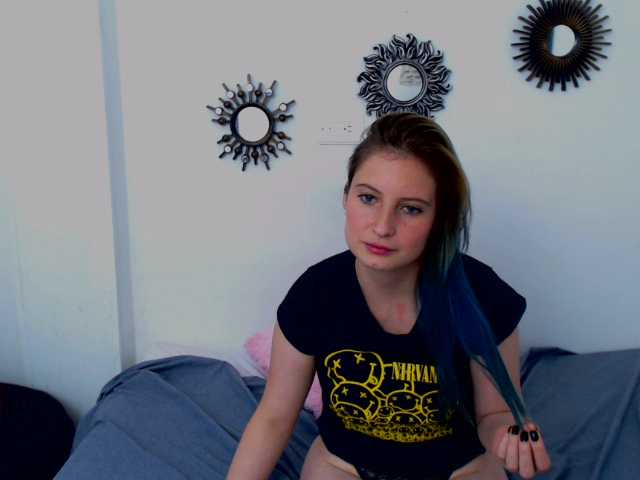 צילומי מסך משודרים SOFIA-EXOTIC6