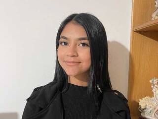 צ'אט וידאו ארוטי sofia-paris