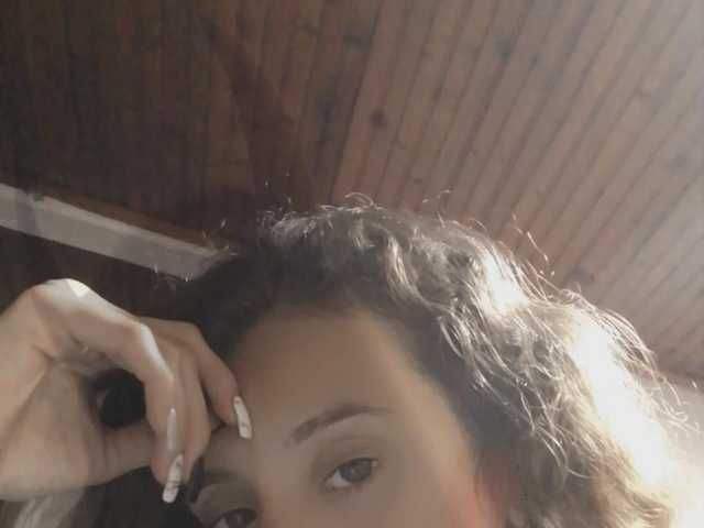 תמונה של הפרופיל sofiaacarrie