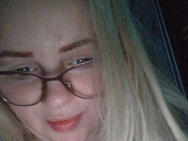 צילומי מסך משודרים SofiaWilson23