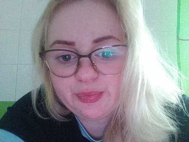 צילומי מסך משודרים SofiaWilson23