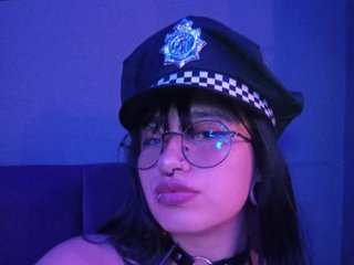 צ'אט וידאו ארוטי SofiiSweetCherry