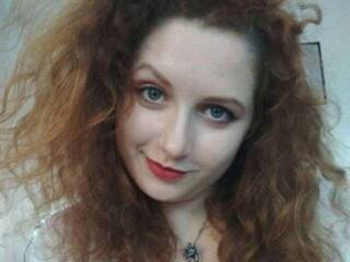 צ'אט וידאו ארוטי SofiRyan