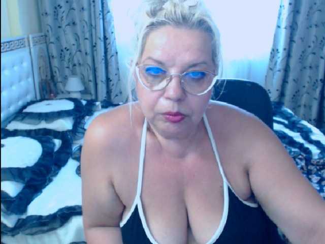 צילומי מסך משודרים SonyaHotMilf