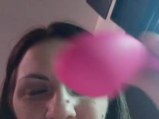 צ'אט וידאו ארוטי SonyaManya