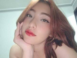 צ'אט וידאו ארוטי Soojinn