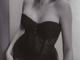 צ'אט וידאו ארוטי sophia-babe