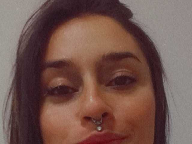 תמונה של הפרופיל SophiaClarkso