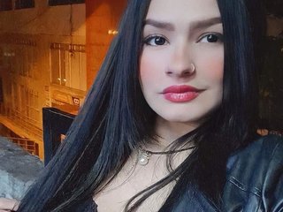 צ'אט וידאו ארוטי sophiafirehot