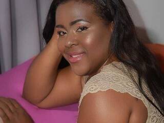 צ'אט וידאו ארוטי SophiaJomes8