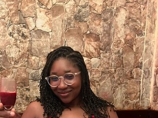 צ'אט וידאו ארוטי Soyglow