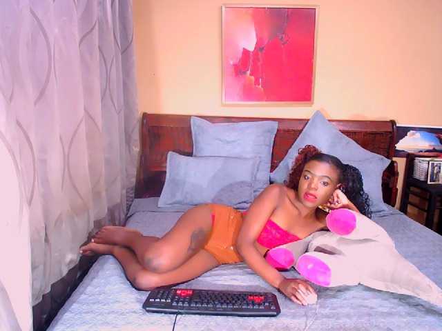 צילומי מסך משודרים SquitingQueen