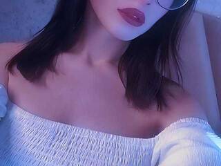 צ'אט וידאו ארוטי ssuper-cutie