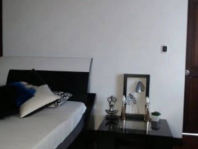 צילומי מסך משודרים StaceyWood