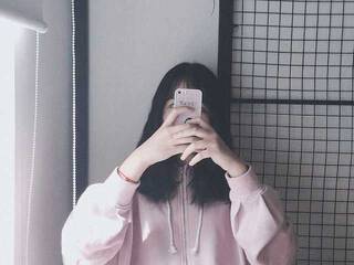 צ'אט וידאו ארוטי StacyAngel