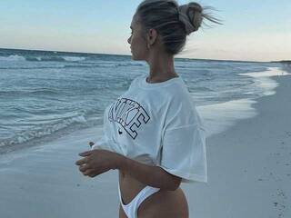 צ'אט וידאו ארוטי stephaniex01