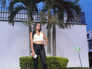 צ'אט וידאו ארוטי StephanyGrace