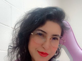 צ'אט וידאו ארוטי Strawberrymoon