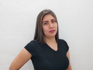 צ'אט וידאו ארוטי strellacolin